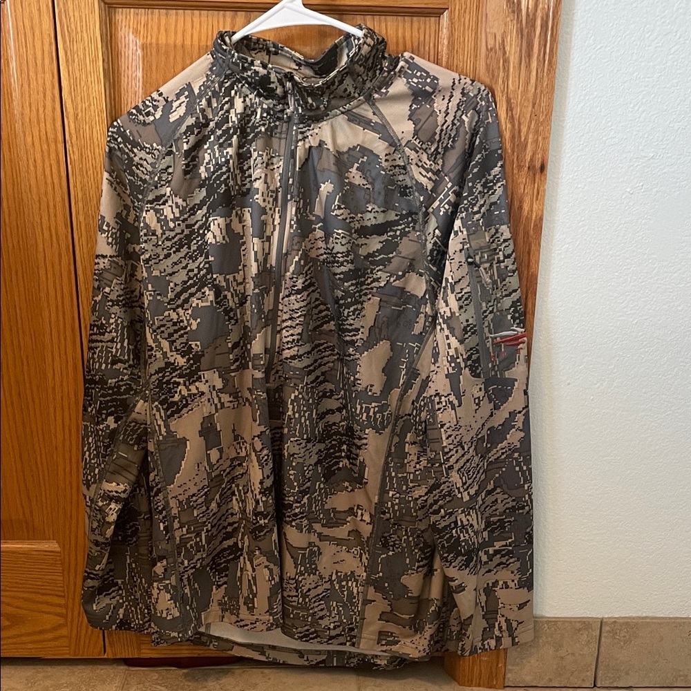 Sitka light weight pullover